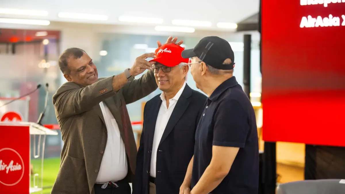 Tan Sri Jamaludin Komisaris Utama AirAsia X