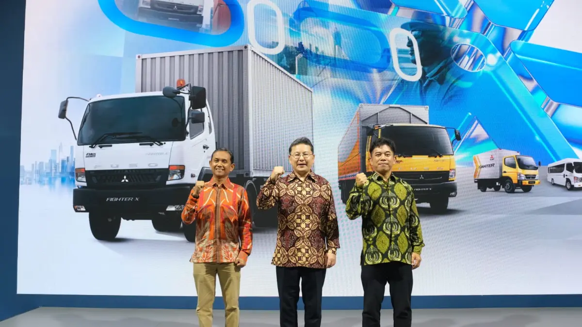 Mitsubishi Fuso memperkenalkan konsep “Zero Down Time” melalui kombinasi kendaraan tangguh dan layanan digital terintegrasi di GIICOMVEC 2026.