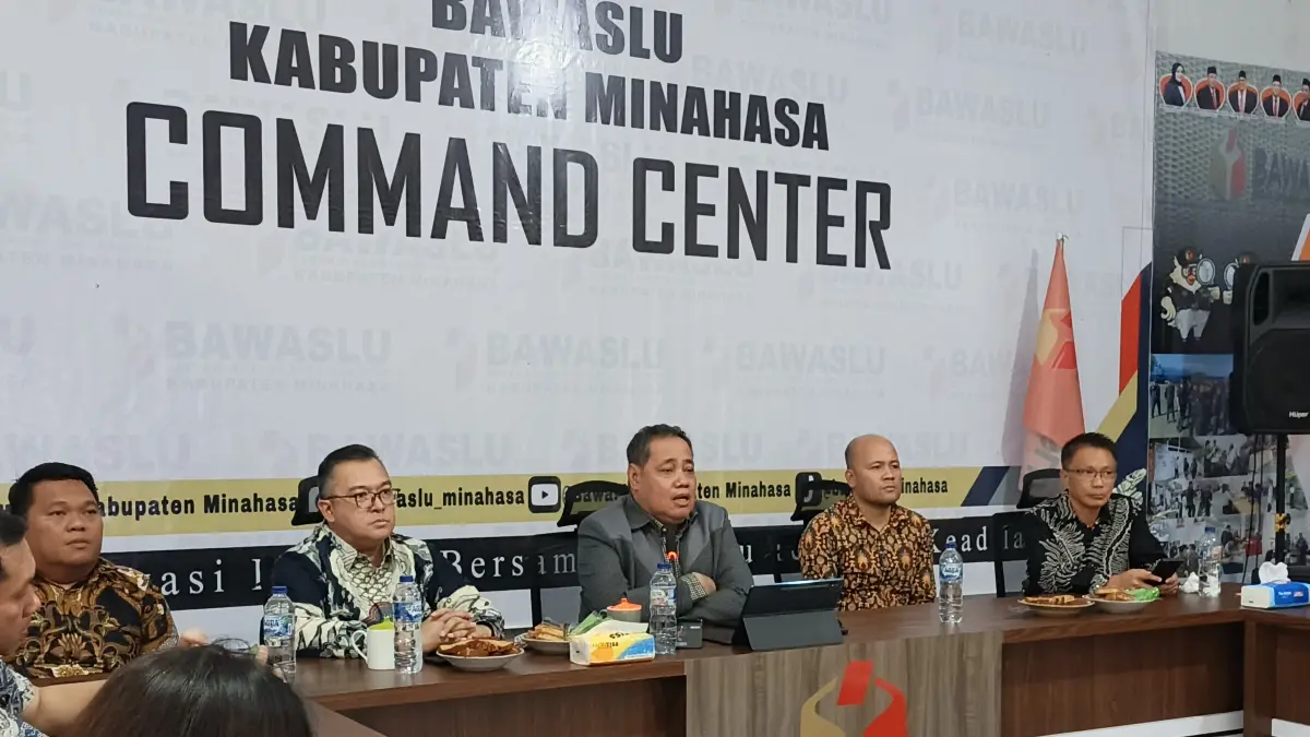 Anggota Bawaslu RI Koordinator Divisi SDM dan Organisasi, Herwyn Malonda, saat menghadiri kegiatan peringatan HUT Bawaslu di Minahasa, Kamis (9/4/2026).
