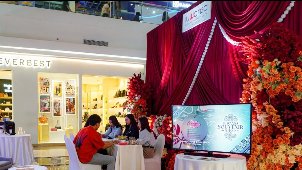 Booth Luwansa Hotel Manado di wedding fair Mantos