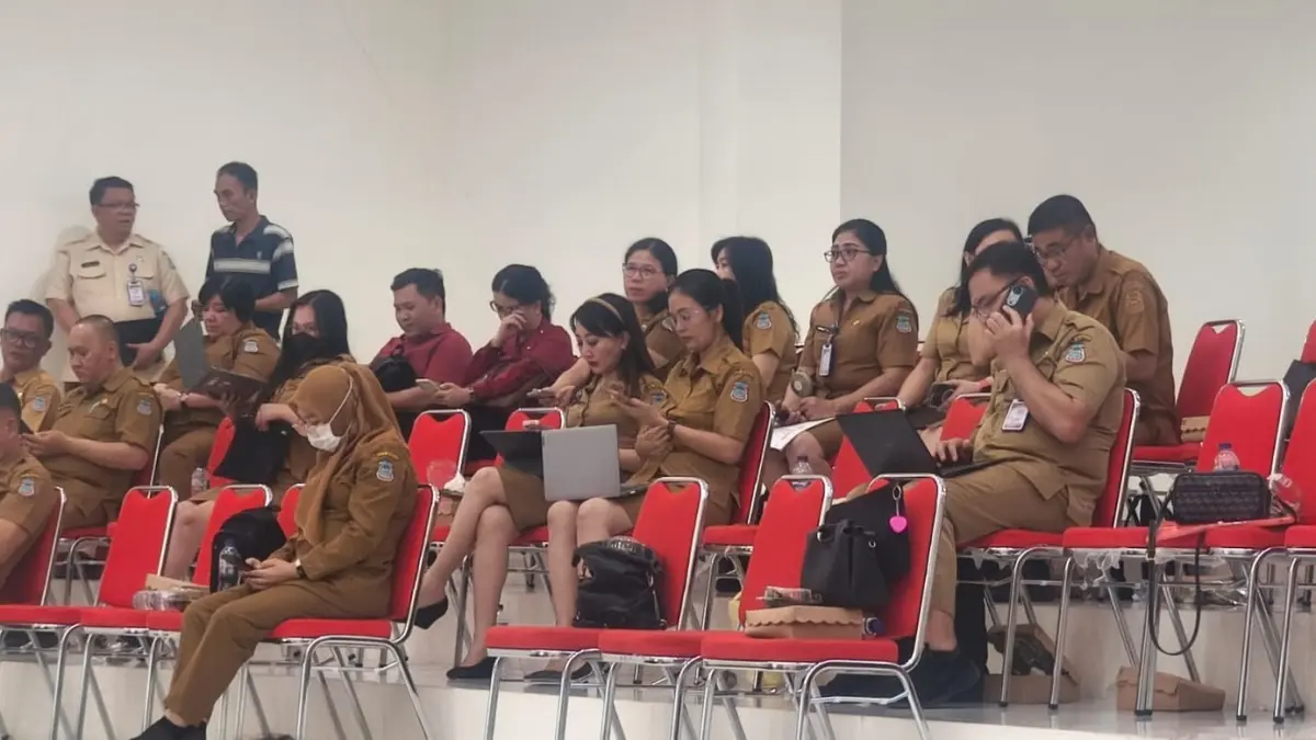 Sejumlah perangkat daerah mengikuti pembahasan