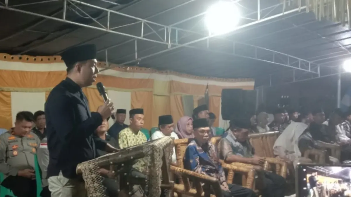 Bupati Michael Thungari menyampaikan sambutannya dalam saat menghadiri Halal Bihalal di Kampung Naha, Kecamatan Tabukan Utara, Sangihe, Sabtu (11/04/26).