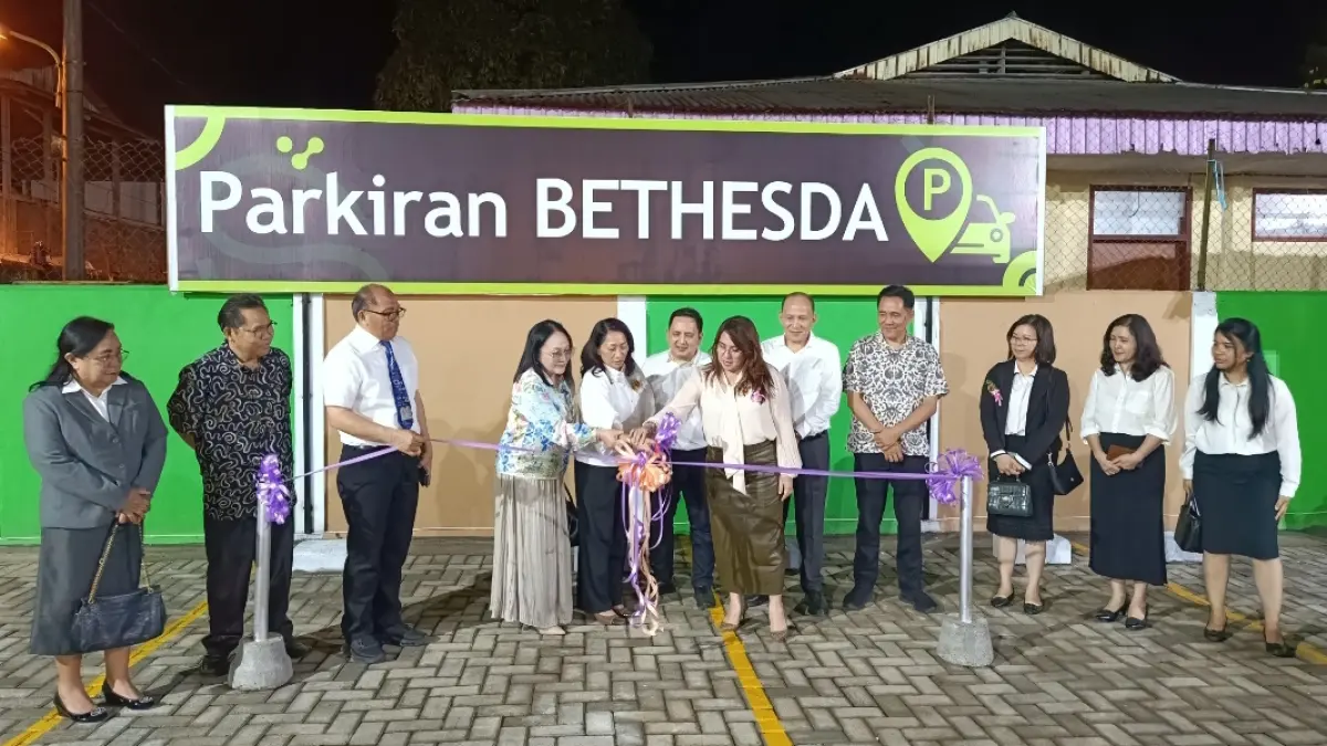 Momentum peresmian parkiran RSU GMIM Bethesda Tomohon