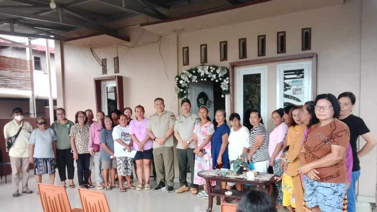 EKSIS: Dalam upaya memperkuat ketahanan pangan keluarga melalui pemanfaatan lahan terbatas, sebanyak 30 kaum perempuan di Kelurahan Bitung Barat Dua mengikuti sosialisasi pembentukan Kelompok Wanita Tani (KWT), Kamis (16/04/26).