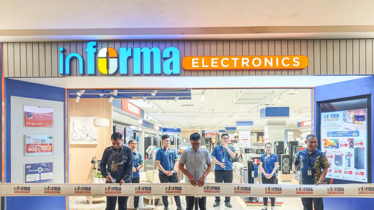 INFORMA Electronics tampil dengan wajah baru, menghadirkan konsep toko lebih luas dan modern di Lantai 2 Manado Town Square.