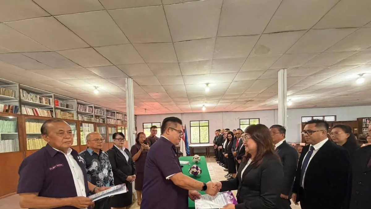 SELAMAT BERTUGAS: Pnt Dr Peggy Adeline Mekel SE MA resmi dilantik sebagai Dekan Fakultas Ekonomi dan Bisnis (FEB) Universitas Kristen Indonesia Tomohon (UKIT) pada Jumat, 17 April 2026.&nbsp;