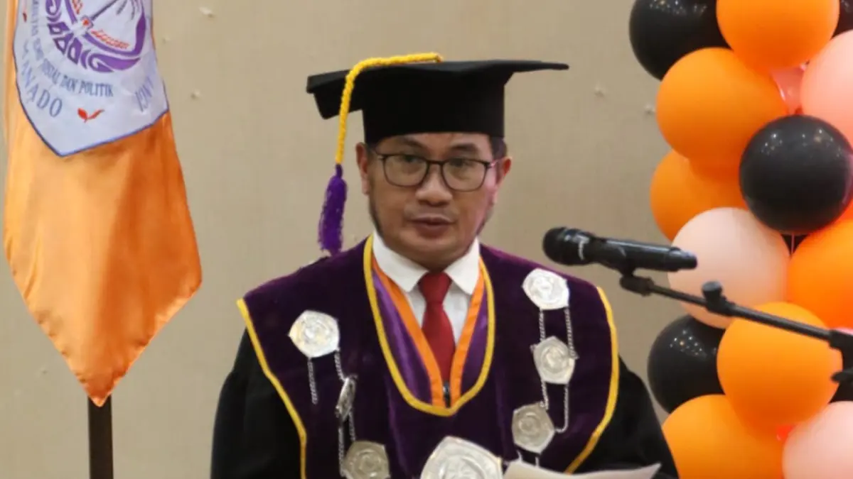 Dekan Dr Ferry Daud Liando