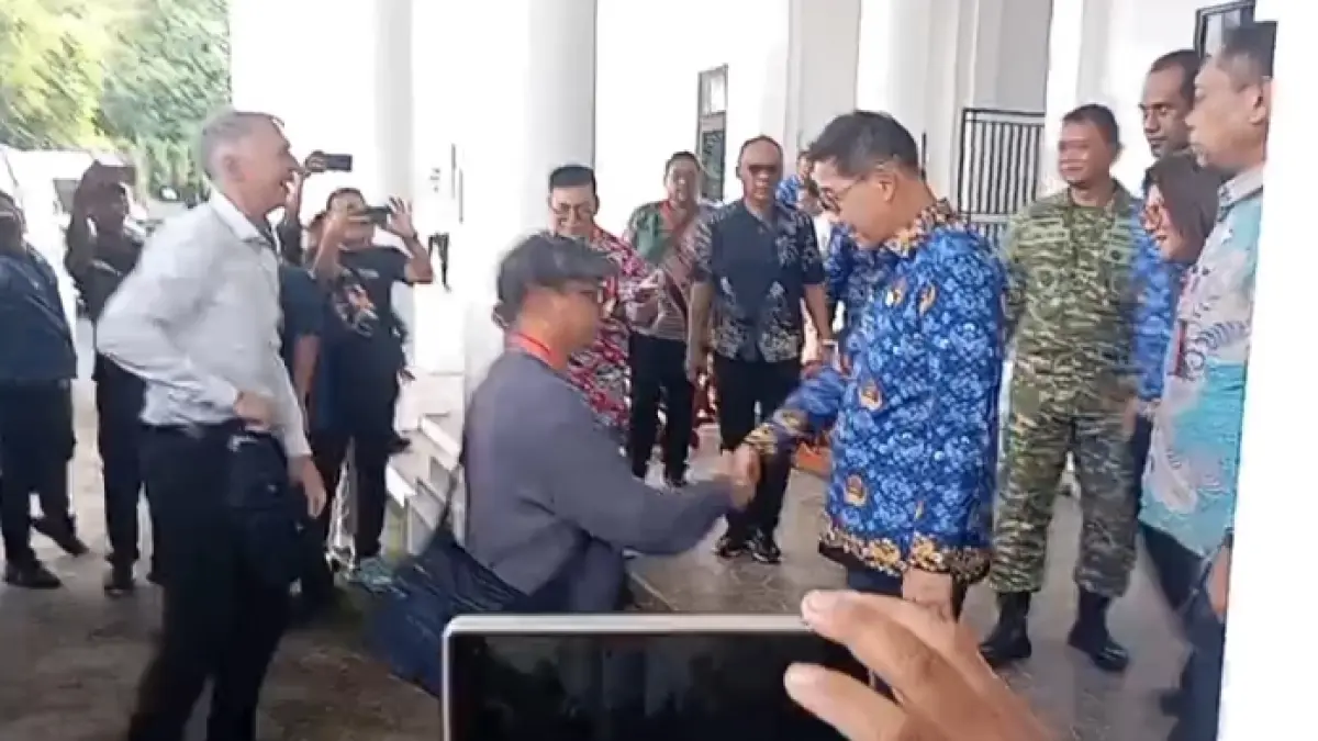 Wali Kota Bitung Hengky Honandar menerima kunjungan para duta besar tiga negara.(Dok Istimewa)
