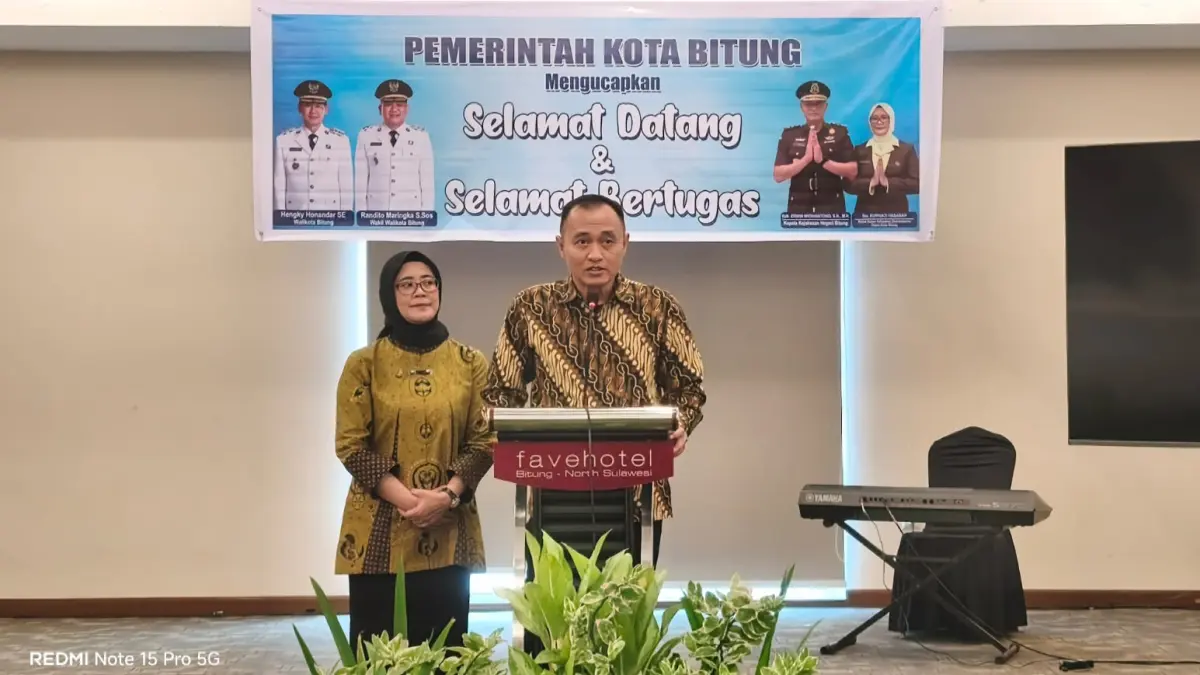 Kajari Bitung Erwin Widihantono dan Ketua IAD Daerah Bitung Kurniati Erwin Widihantono.(Franky/MP)
