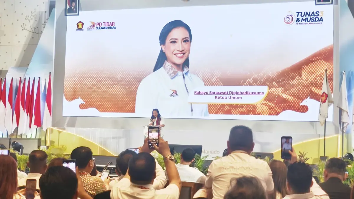 Rahayu Saraswati Djojohadikusumo saat berpidato di Musda III TIDAR Sulawesi Utara, di Manado, Minggu (26/4)