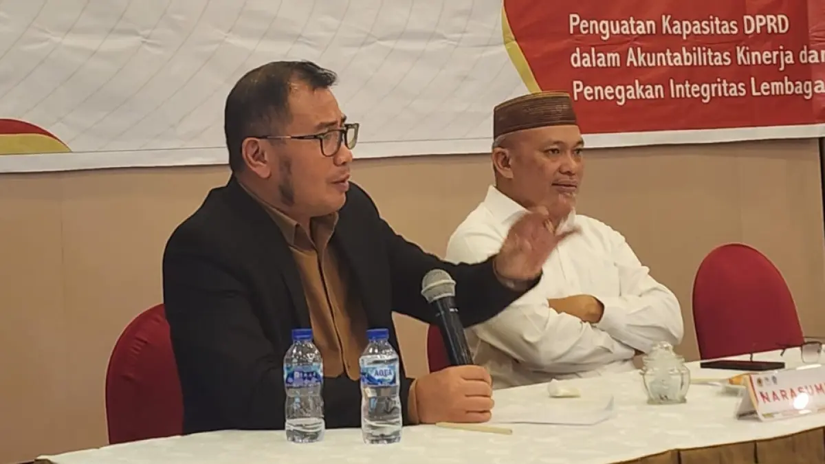 Dekan Fisip Unsrat Manado Dr Ferry Daud Liando