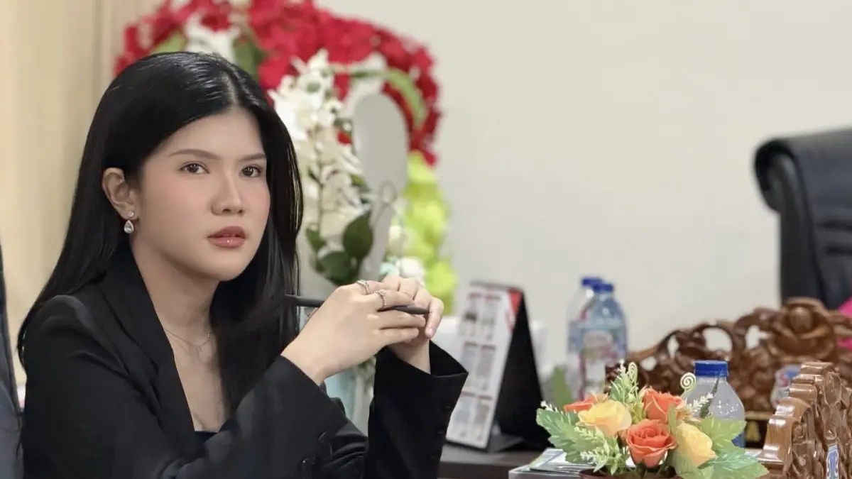 Monica Tambajong