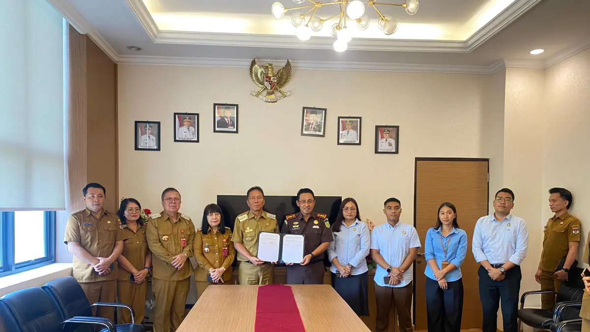 penandatanganan Nota Kesepakatan antara Pemkab Minsel dan Kejari Minsel tentang Penyelenggaraan Pemerintahan Daerah dan Pelayanan Hukum, yang berlangsung di Kantor Bupati Minsel, Selasa (28/4).
