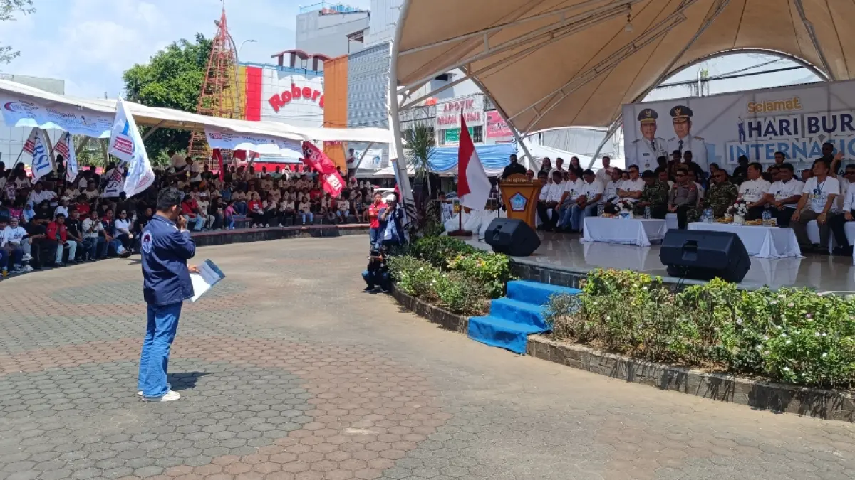 Penyampaian aspirasi perwakilan buruh di momentum May Day 2026 di Sulawesi Utara