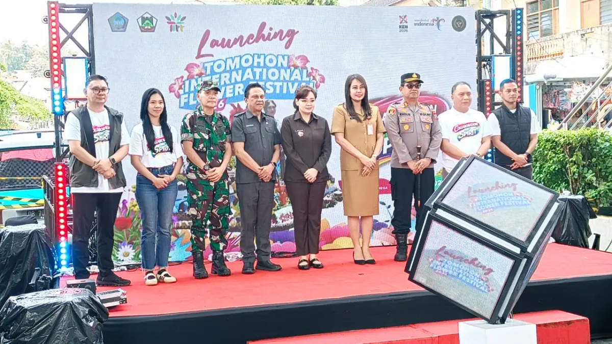 Suasana gelaran Launching TIFF Tahun 2026, dipusatkan di Kompleks Menara Alfa Omega dipimpin oleh Wawali Sendy Rumajar didampingi unsur Forkompinda ada juga Kadispar Sulut Kartika Devi Tanos. Dok istimewa 