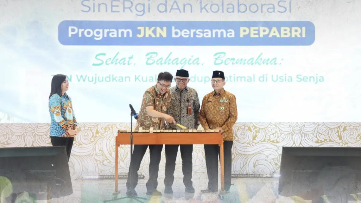 DUKUNG: Wali Kota Manado saat menghadiri kegiatan SERASI (SinERgi dAn kolaboraSI), Kamis (7/5) di Hotel Four Point Manado. Foto: Istimewa