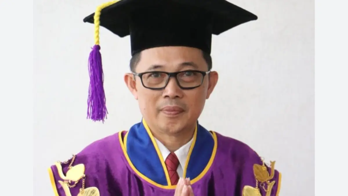 Hari Ini Unsrat Kukuhkan 10 Profesor, Prof Berty Sompie Cetak Rekor Tambah 50 Guru Besar dalam Satu Periode Pimpin Unsrat