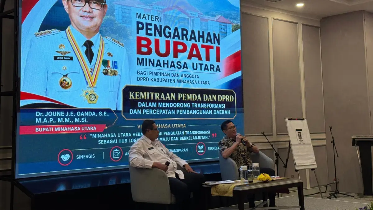 Bupati Minahasa Utara Joune Ganda saat memaparkan Materi