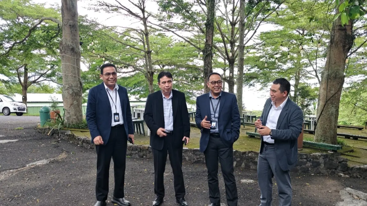 Manajemen PT Bank Rakyat Indonesia.