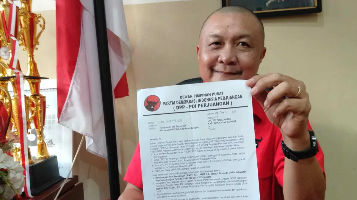 Ketua DPC PDI Perjuangan Kabupaten Sangihe, sekaligus calon ketua DPRD, Denny Roy Tampi.