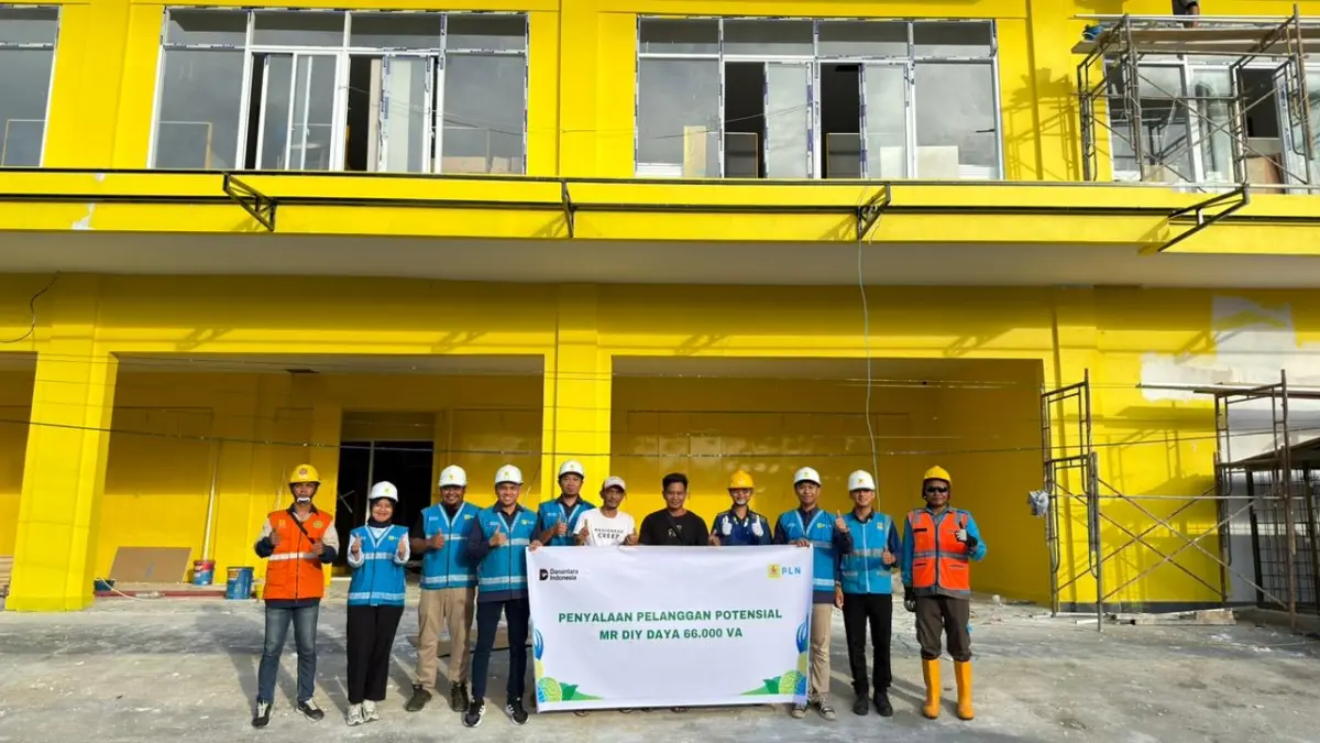 PLN Sukses Nyalakan Pelanggan Potensial 66.000 VA di Melonguane