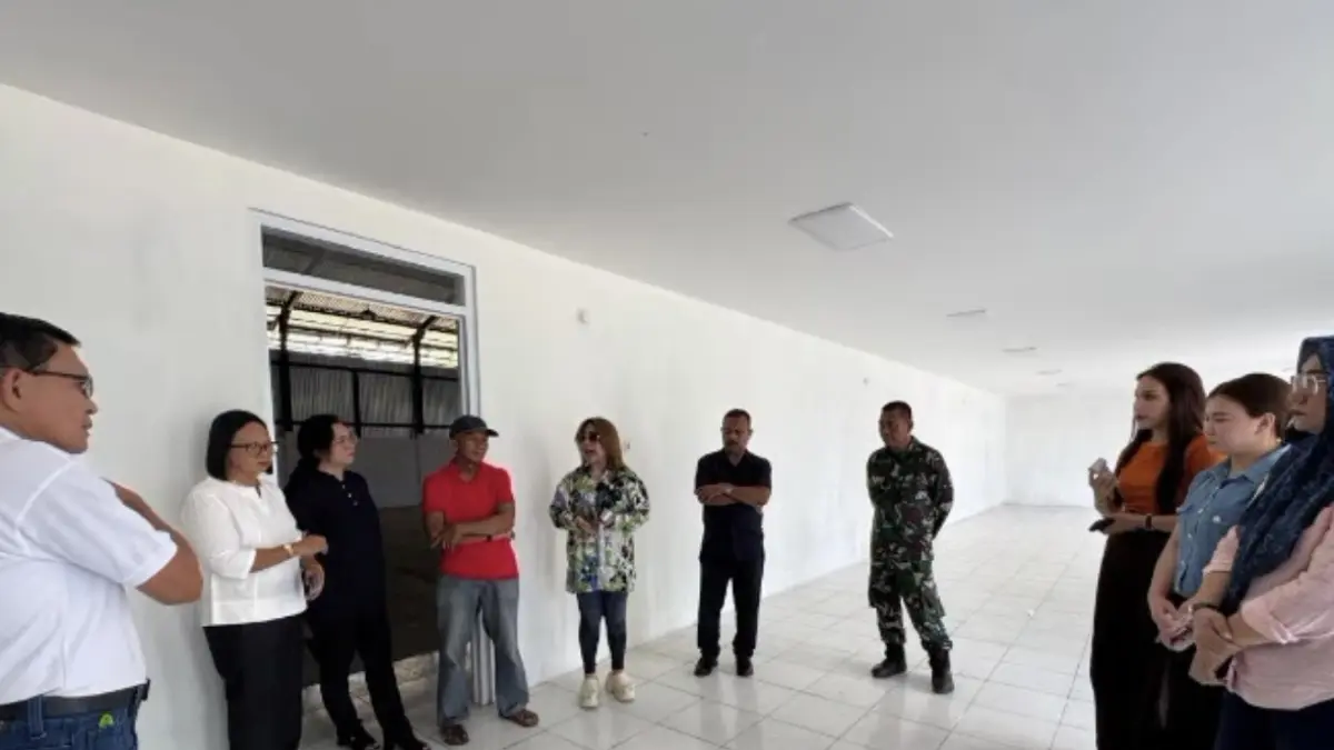 Kunjungan Komisi II DORDS Sulut di gerai dan gudang Koperasi Desa/Kelurahan Merah Putih (KDKMP) Kalasey Satu.