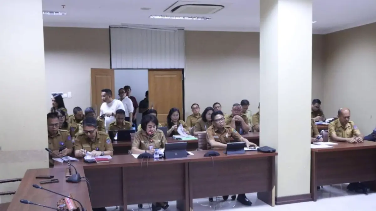 Dinas Pendidikan Daerah Sulut saat mengikuti RDP di DPRD Sulut.
