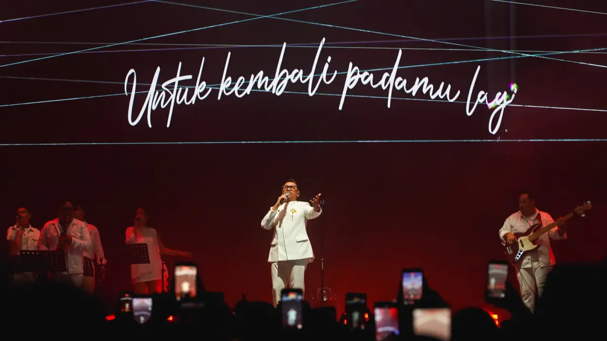 Sammy Simorangkir tampil memukau dalam konser BNI Presents 20SSS di Tennis Indoor Senayan, Jakarta, Rabu (13/5/2026), yang merayakan 20 tahun perjalanan musiknya.
