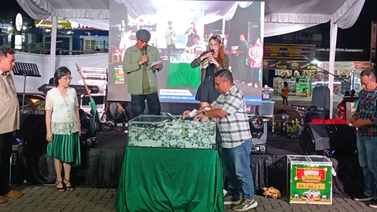 Proses pengundian kupon pemenang di Trufarm Gebyar Berhadiah 2026