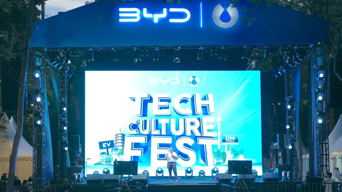 BYD Tech Culture Fest 2026 hadir di GBK dengan berbagai pengalaman interaktif mulai dari test drive EV hingga off-road ekstrem.
