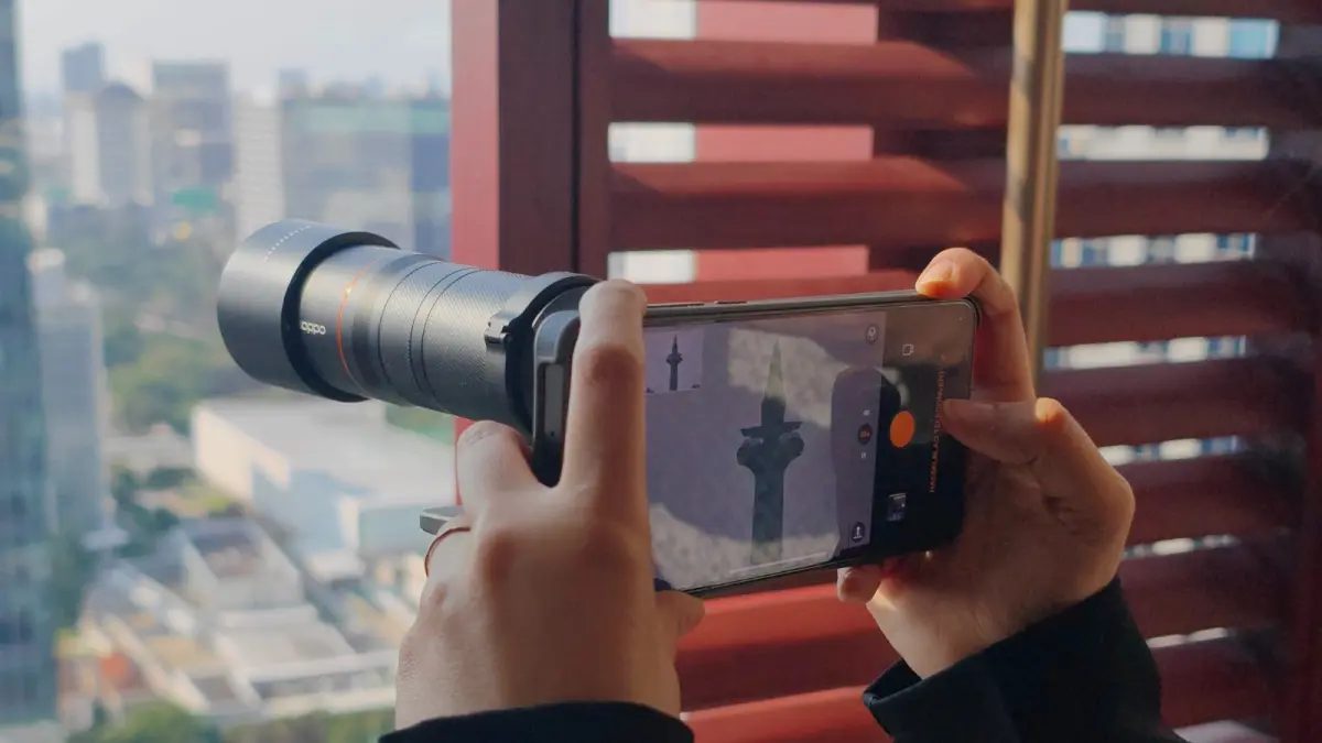 OPPO Find X9 Ultra dengan OPPO Hasselblad Earth Explorer Kit