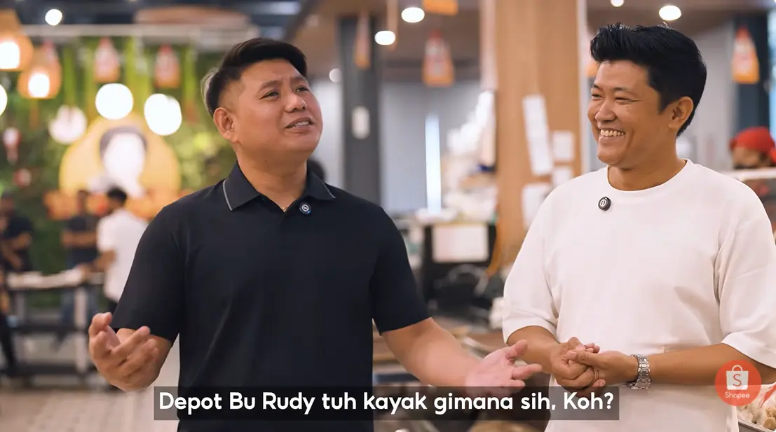 Ferry, anak Bu Rudy bersama Koko Buncit