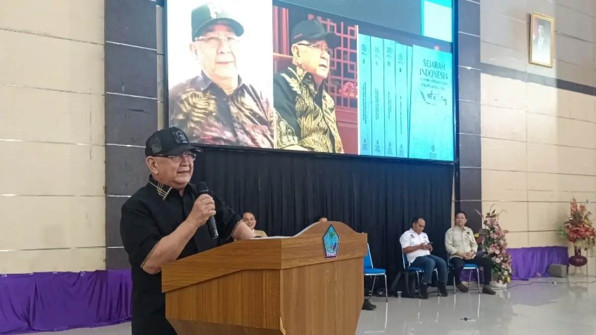 Ketua Umum MKBP Philep Pantouw saat membawa materi utama dalam peringatan 109 tahun Prof Sumitro Djojohadikusumo