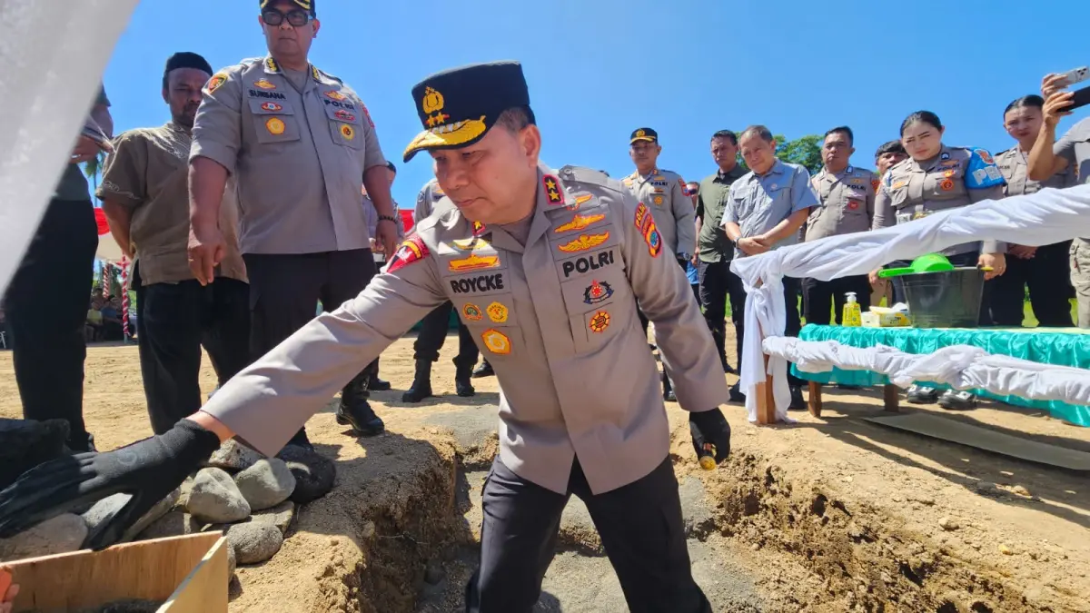 Kapolda Sulawesi Utara Irjen Pol Roycke Langie, memimpin langsung prosesi groundbreaking atau peletakan batu pertama pembangunan fasilitas tersebut di Desa Teep Trans, Kecamatan Amurang Barat, Selasa (2/6/2026).