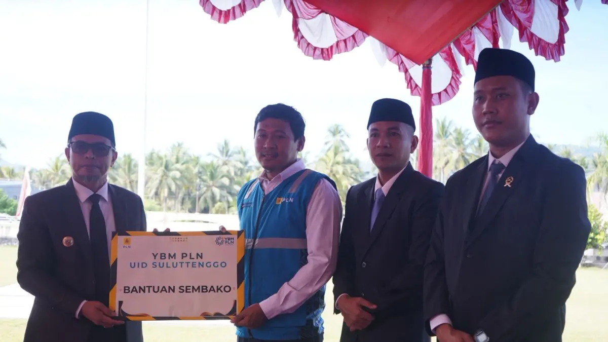 Semangat Hari Lahir Pancasila, PLN UP3 Kotamobagu Salurkan 150 Paket Sembako untuk Masyarakat Miskin Ekstrem di Bolaang Mongondow Utara
