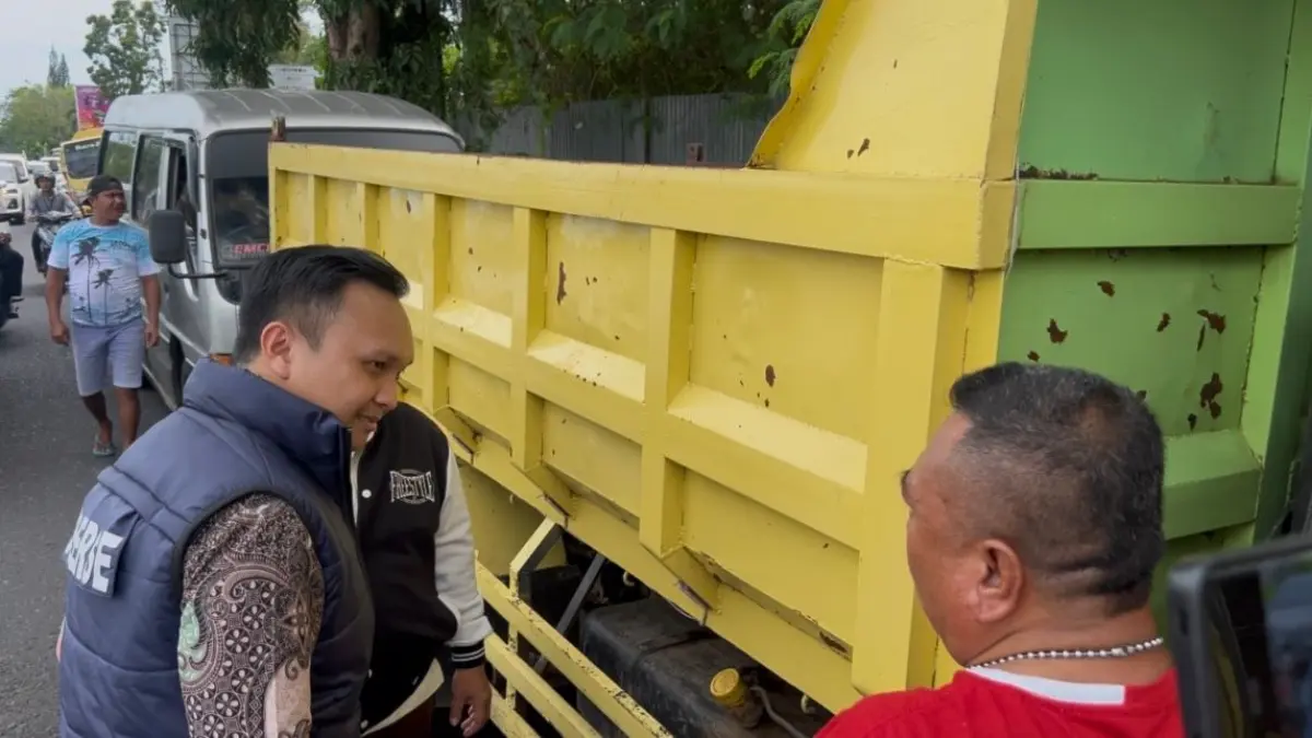 Personel Subdit Tindak Pidana Tertentu (Tipiter) Direktorat Reserse Kriminal Khusus (Ditreskrimsus) Polda Sulawesi Utara bersama instansi terkait melaksanakan inspeksi mendadak (sidak) di sejumlah Stasiun Pengisian Bahan Bakar Umum (SPBU) di Kota Manado, Jumat (5/6/2026).