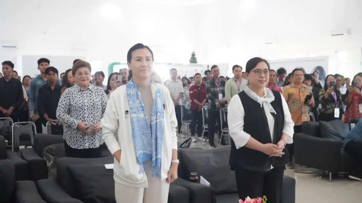 Wakil Menteri KPPPA RI Veronica Tan Bersama Rektor IAKN Manado Dr Olivia Ch Wuwung