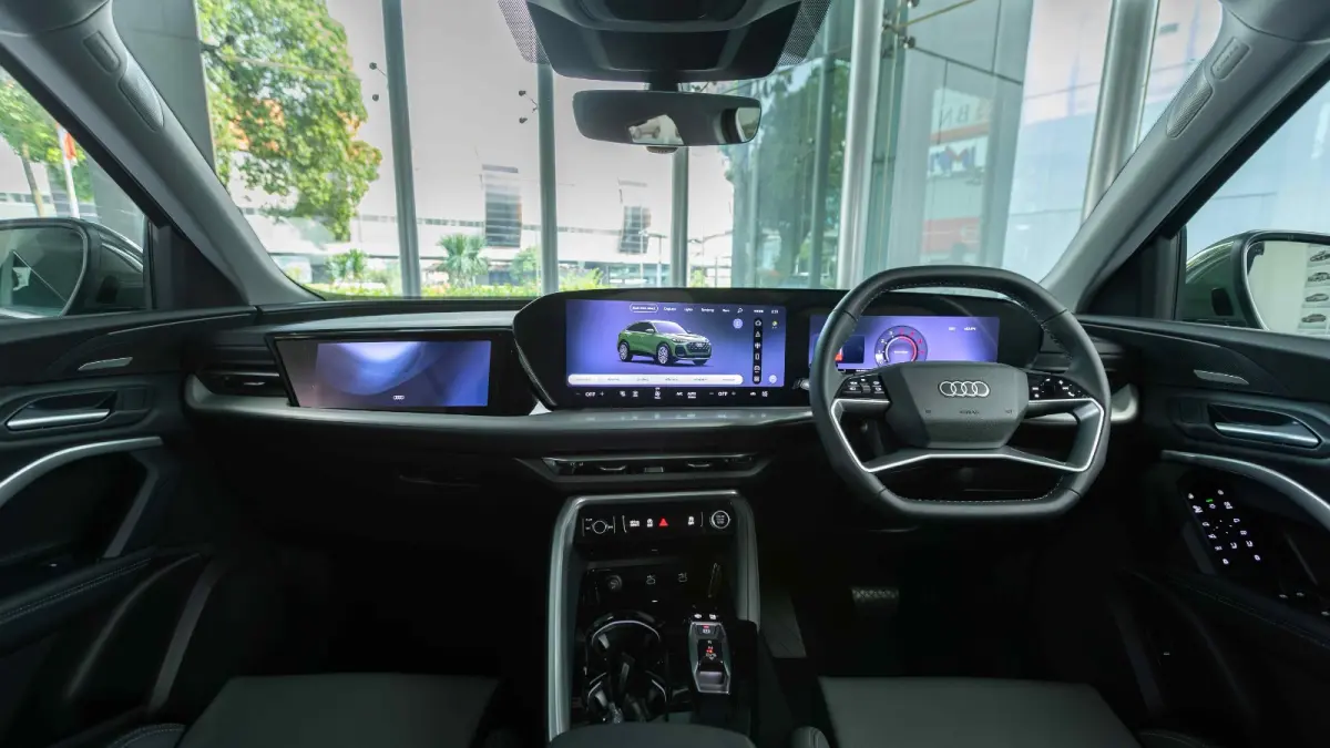Teknologi intuitif dalam kabin The New Audi Q5 Sportback