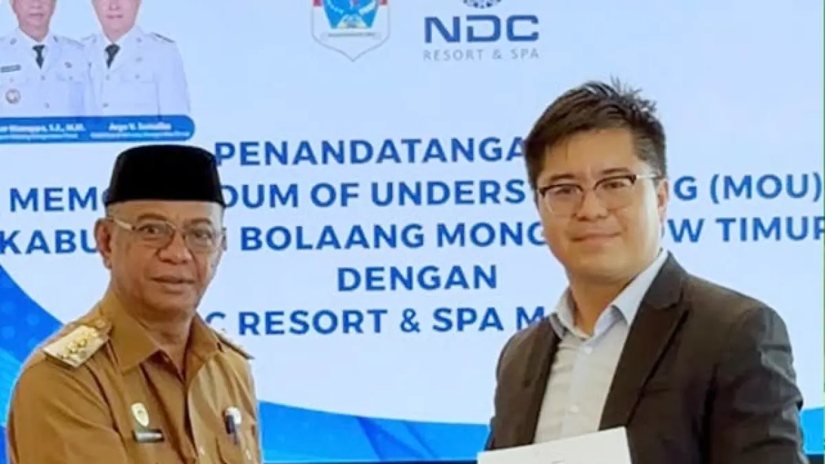 Penandatanganan kerja sama oleh Bupati Boltim Oskar Manoppo dan Direktur PT NDC Du Fan di NDC Resort & Spa Manado, Selasa (9/6).