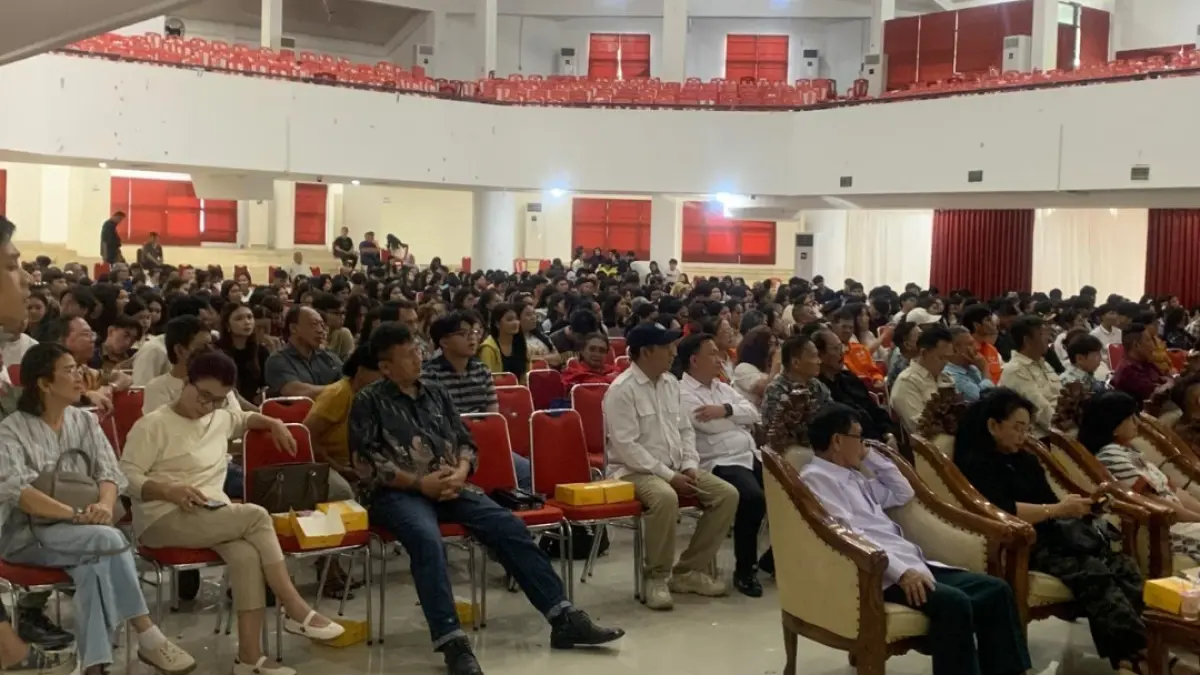 Suasana peserta kuliah umum. 