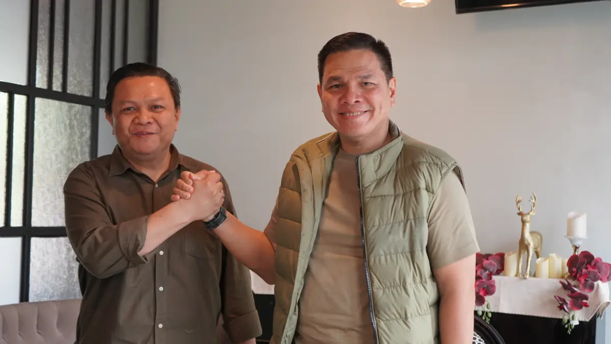 Gubernur Akademi Militer (Akmil), Mayor Jenderal TNI Rano Tilaar (kanan)