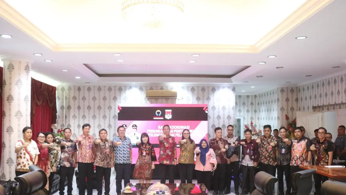 MANTAP: Rapat Koordinasi (Rakor) Perbaikan dan Penyempurnaan Penyelenggaraan Pelayanan Publik di lingkungan Pemkab Minsel yang dilaksanakan di Kantor Bupati, Kamis (18/6).