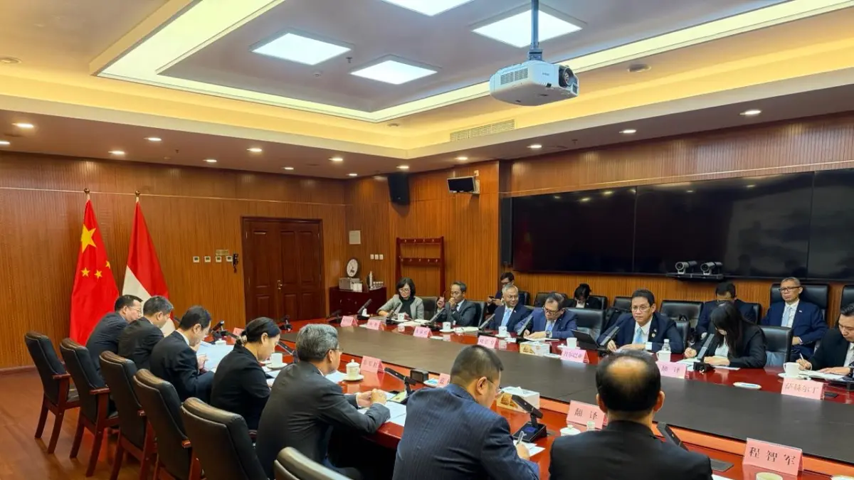 Menkeu Purbaya mengadakan pertemuan bilateral dengan Menteri Keuangan Republik Rakyat Tiongkok (RRT), Lan Fo’an, di Kantor Kementerian Keuangan Tiongkok, Beijing, pada Rabu (17/6).