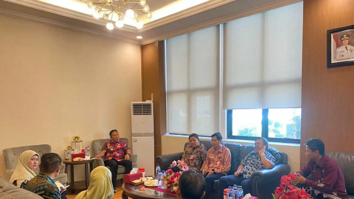 RESMI: Bupati Minahasa Selatan Franky Donny Wongkar, menerima kunjungan kerja jajaran Pengadilan Agama (PA) Amurang