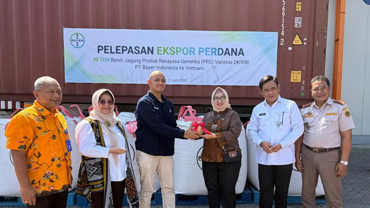 Seremoni pelepasan ekspor perdana 30 ton benih jagung bioteknologi DK95R ke Vietnam di Pasuruan, Jawa Timur, sebagai langkah memperkuat rantai pasok pertanian regional.