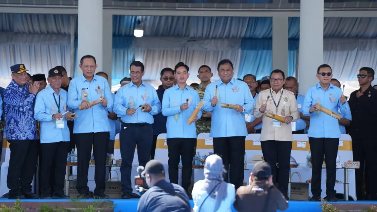 Seremoni Pembukaan Pekan Nasional (PENAS) Petani Nelayan XVII 2026 oleh Wakil Presiden (Wapres) RI, Gibran Rakabuming, Menteri Pertanian, Andi Amran Sulaiman, Gubernur Gorontalo, Gusnar Ismail, dan Ra