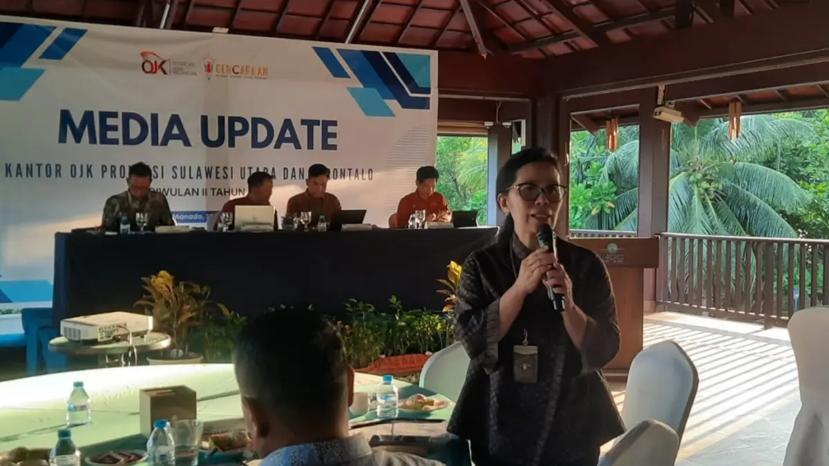 Direktur Operasional BSG, Louisa J. Parengkuan