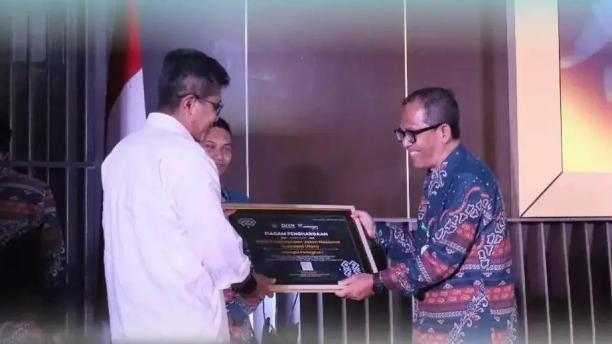 Kepala BPJN Handiyana ST MSc Menerima Penghargaan. 