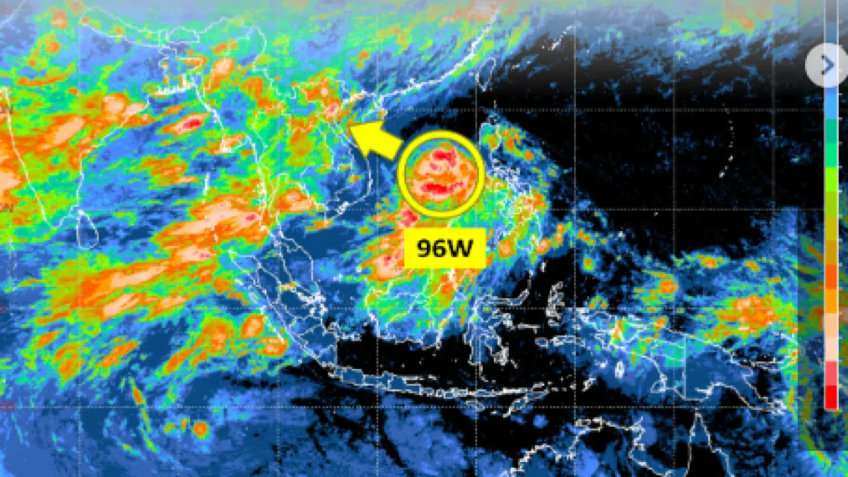 Peta pantauan cuaca Tropical Cyclone Warning Center (TCWC) Jakarta BMKG terkait posisi Bibit Siklon Tropis 96W yang memicu peringatan gelombang tinggi di perairan Sangihe hingga Talaud. (Foto: Tangkapan Layar Instagram @infobmkg)