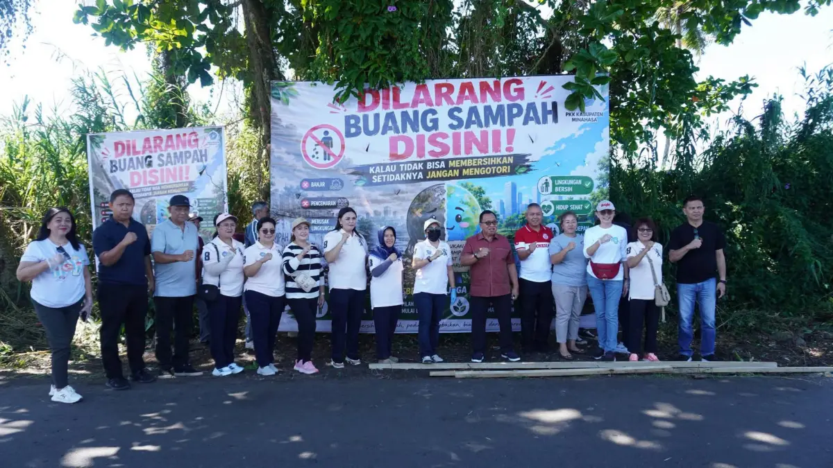LAWAN KERUSAKAN LINGKUNGAN: Jajaran Pemkab dan TP PKK Minahasa melakukan aksi melawan kerusakan lingkungan, Kamis (2/7/2026).